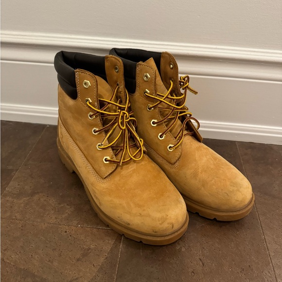 Women's Timberland Waterproof Boot - Picture 1 of 4